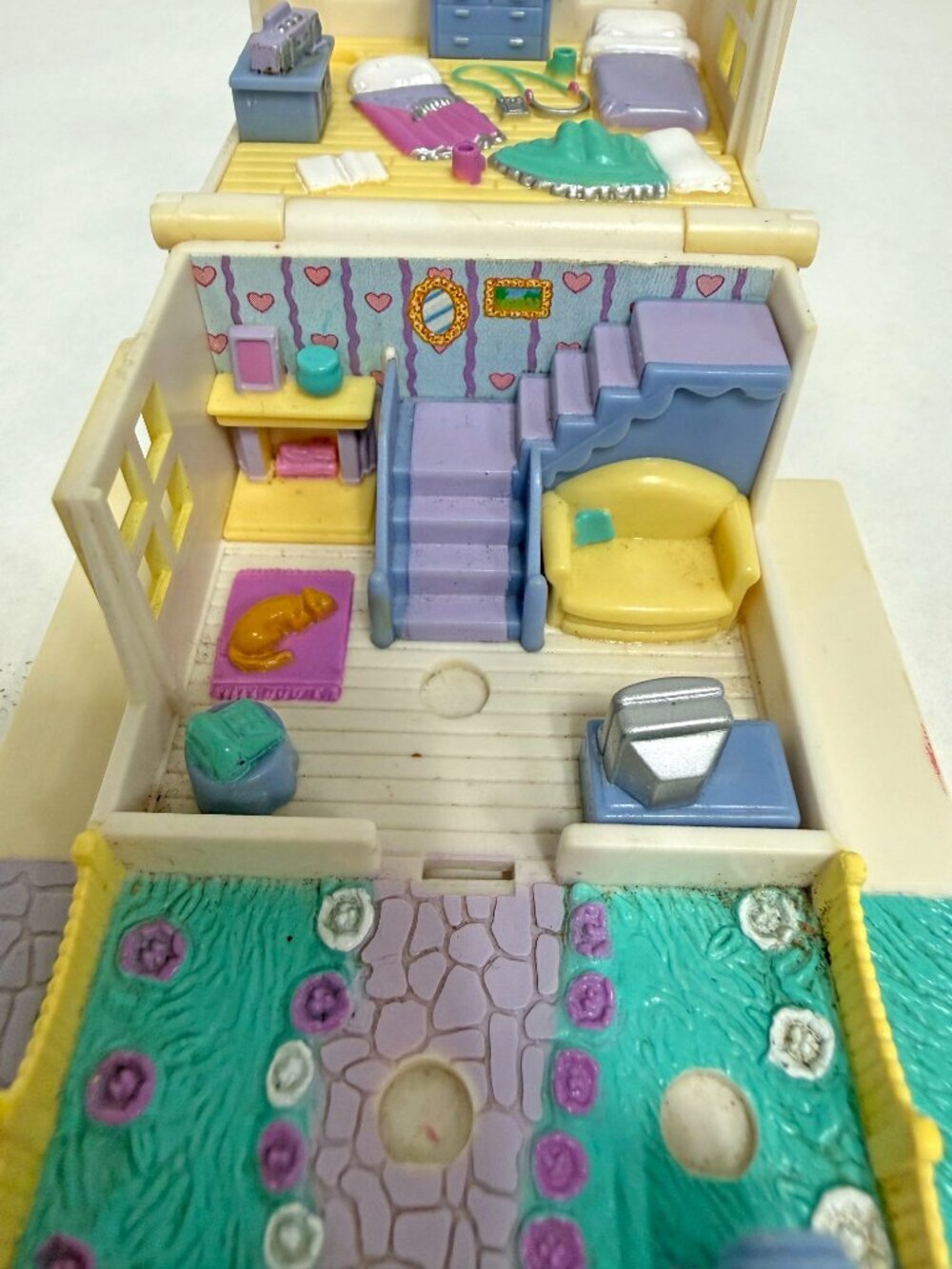 Vintage Polly Pocket Cozy Cottage - Picture 12 of 14